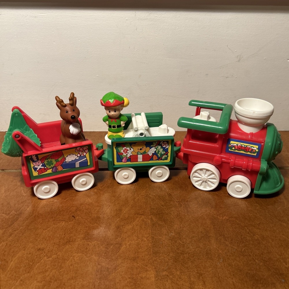 2002 Fisher Price Little People Musical Christmas Train Santa Elf Reindeer J6